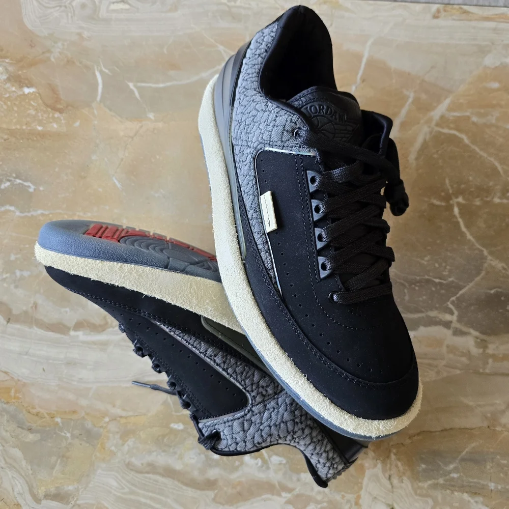 Air Jordan 2 Retro Low Sneakers, Sz 10.5